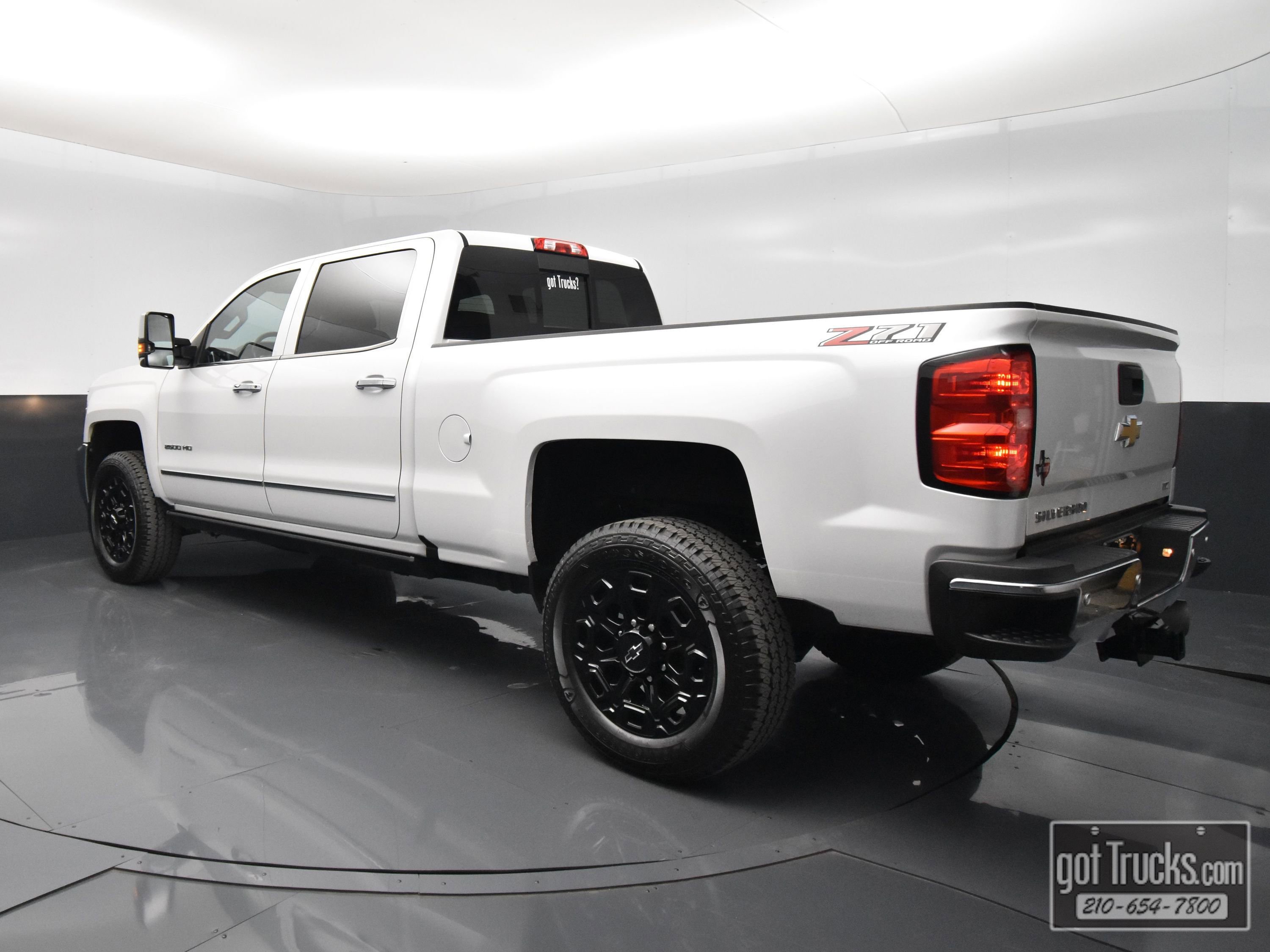 Used 2018 Chevrolet Silverado 2500 LTZ w/ Duramax Plus Package AWD/4WD image 5