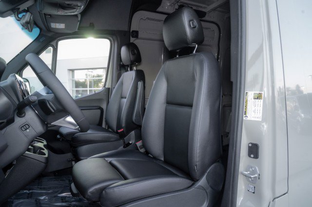 New 2026 Mercedes-Benz Sprinter 2500 image 13