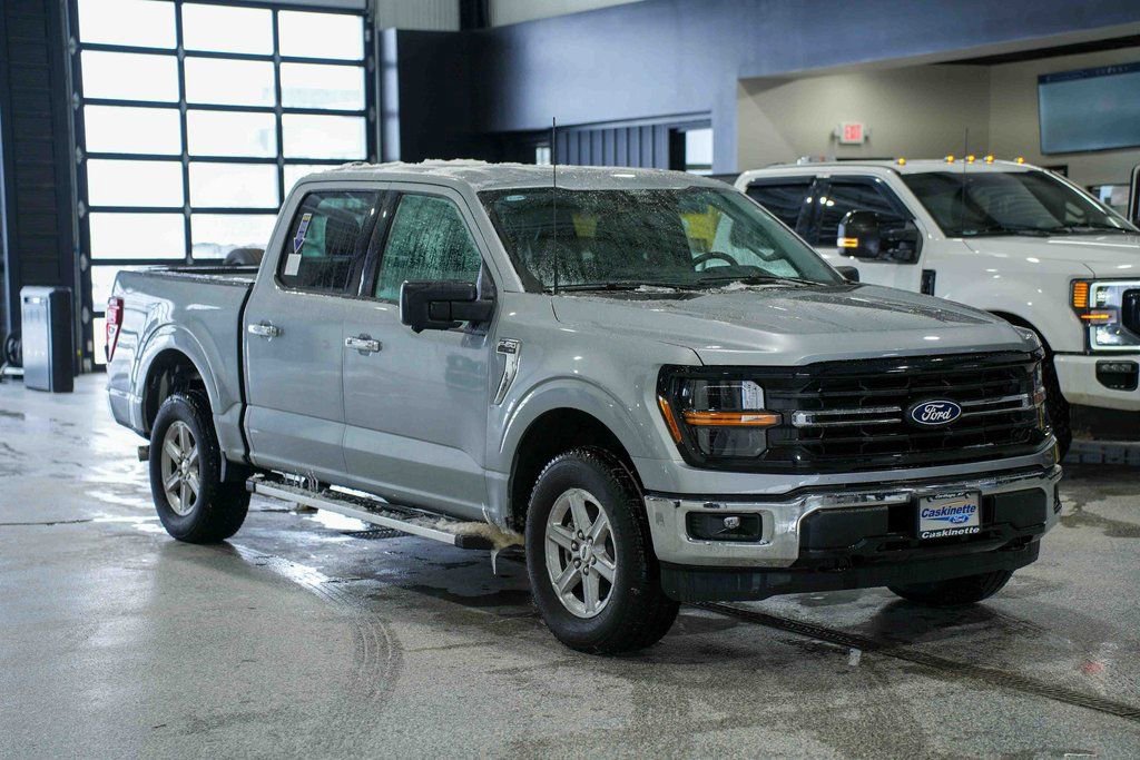 Used 2024 Ford F150 XLT image 3