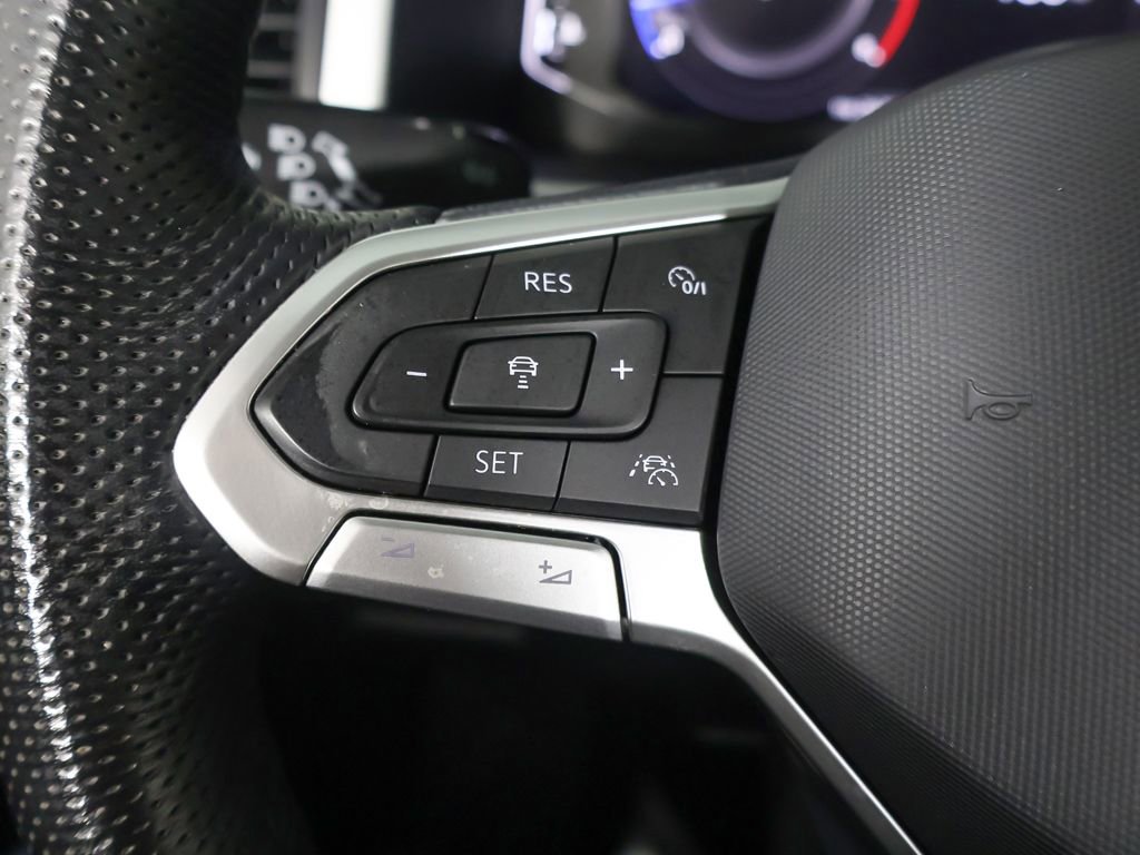 Used 2022 Volkswagen Atlas SEL Premium AWD/4WD image 44
