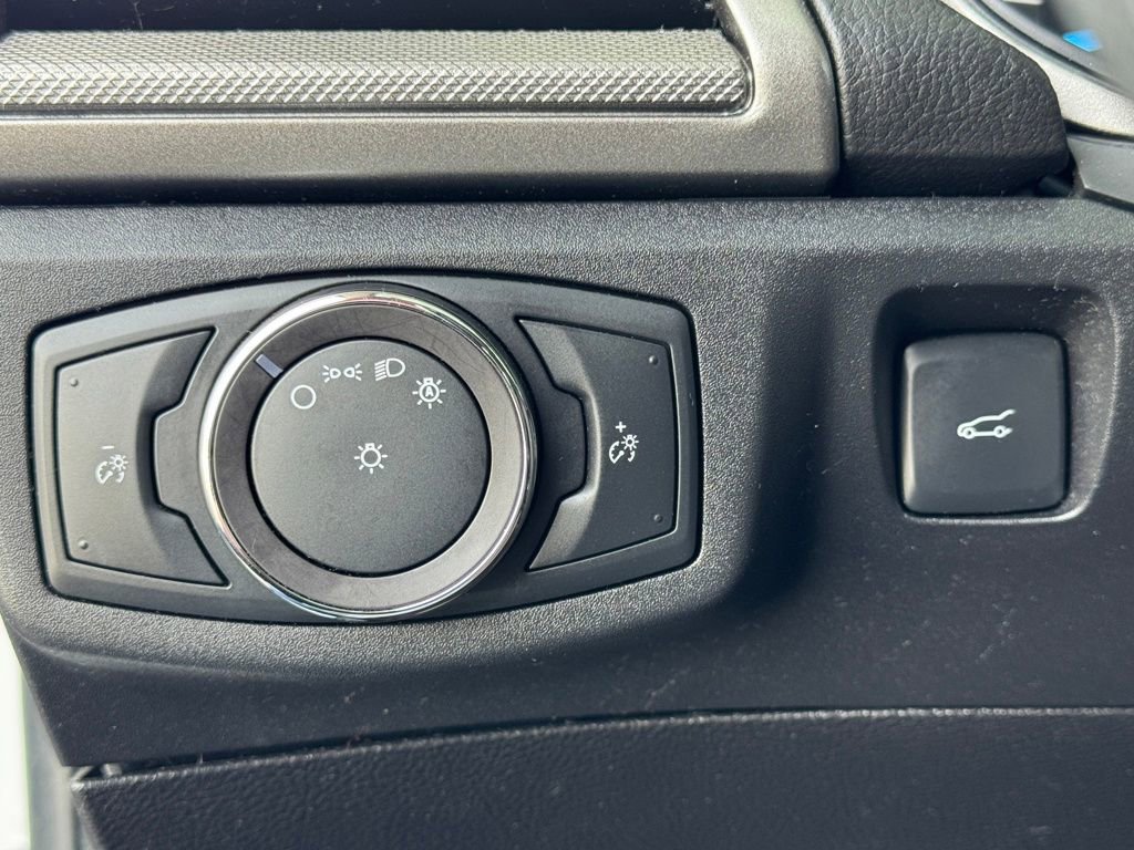 Used 2018 Ford Fusion S image 19