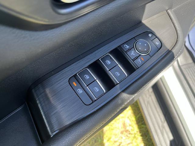 Certified 2025 Nissan Armada PRO-4X AWD/4WD image 19