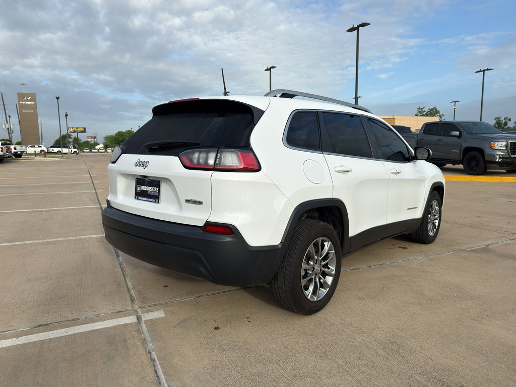 Used 2020 Jeep Cherokee Latitude Plus image 5