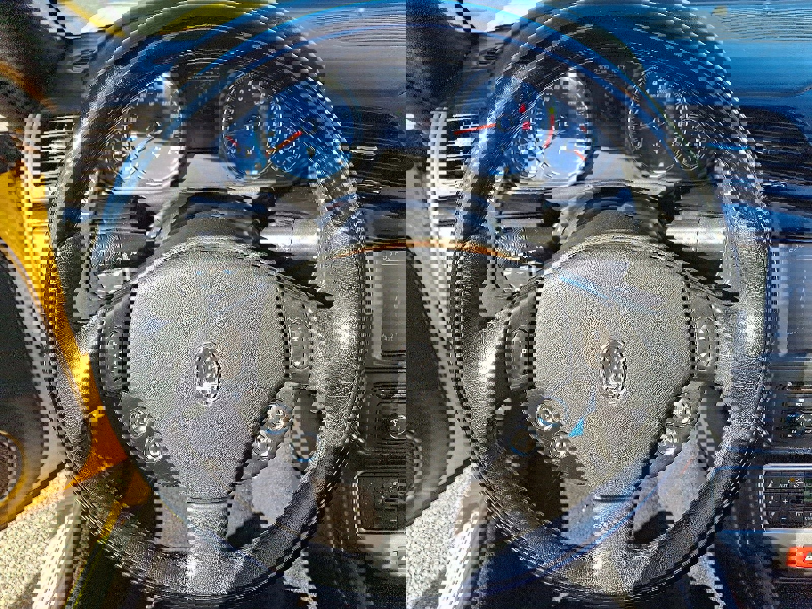 Used 2011 Maserati GranTurismo Convertible image 17