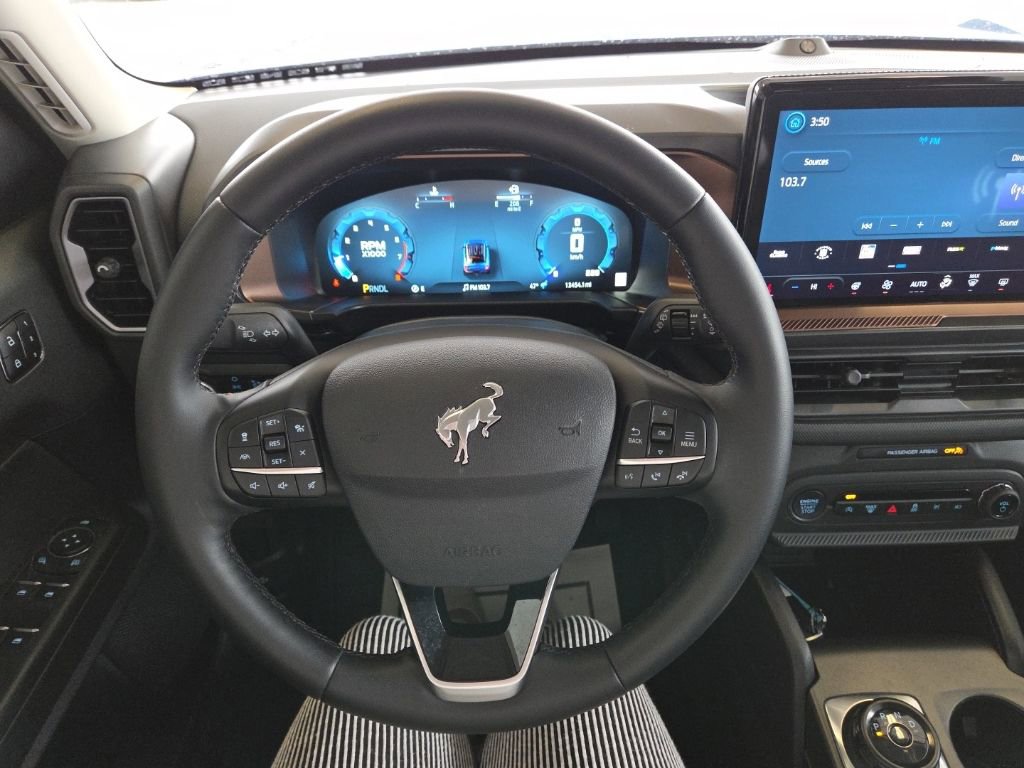 Used 2025 Ford Bronco Sport Outer Banks w/ Outer Banks Tech Package+ AWD/4WD image 13