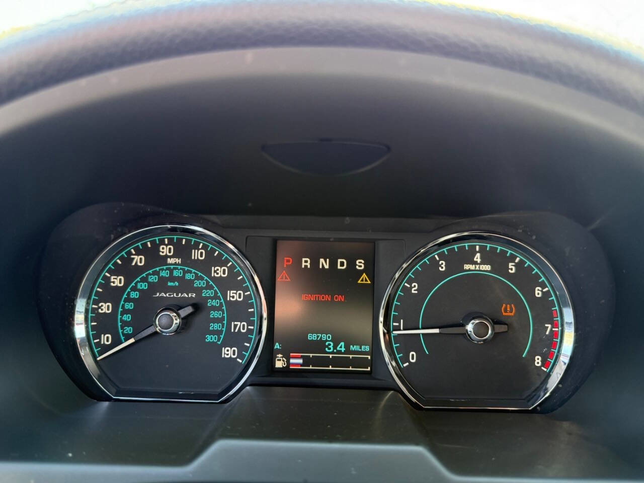 Used 2015 Jaguar XF Sport image 20