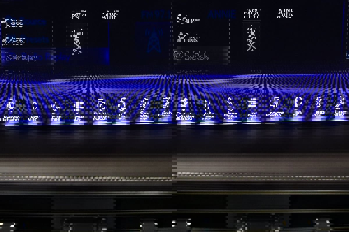 Used 2019 Lexus LS 500 AWD image 48