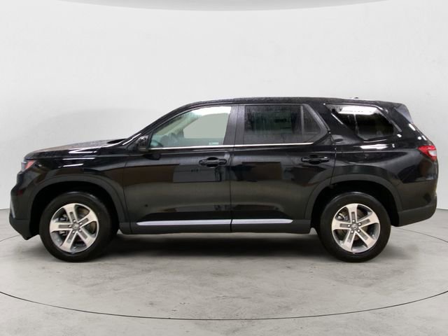 New 2025 Honda Pilot EX-L image 2