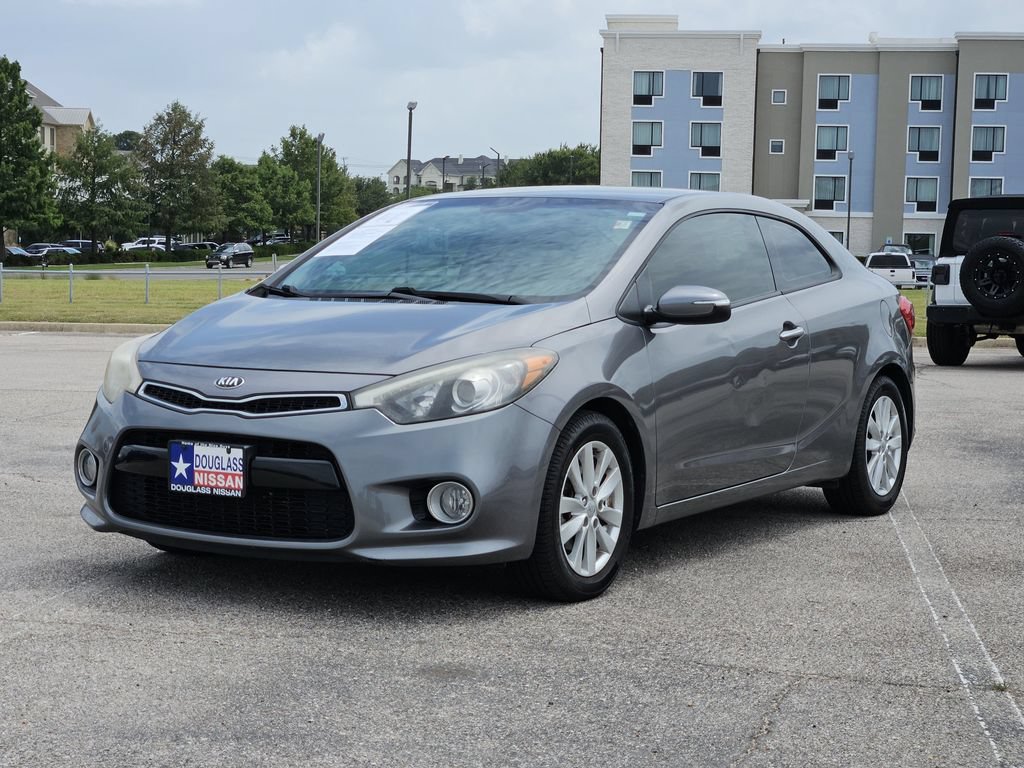Used 2016 Kia Forte Koup EX FWD image 2