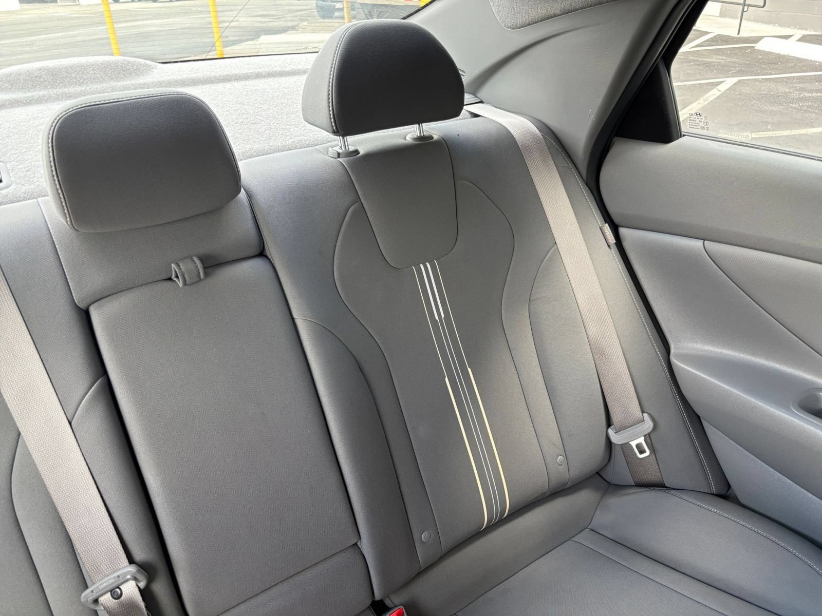 Used 2025 Hyundai Elantra SEL FWD image 34