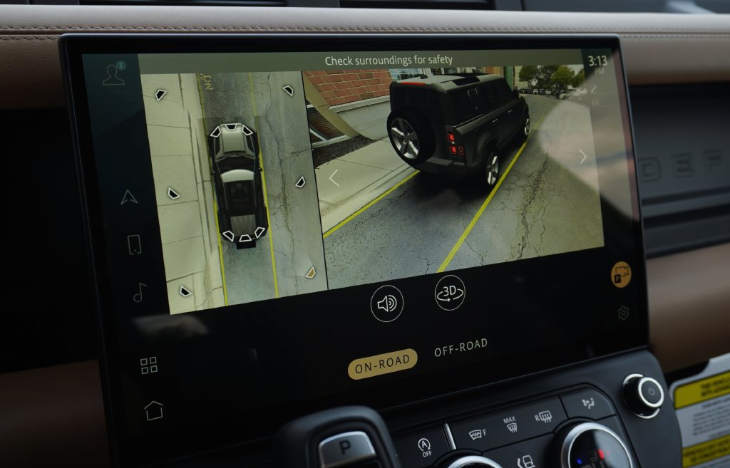 New 2026 Land Rover Defender 110 X-Dynamic SE AWD/4WD image 24