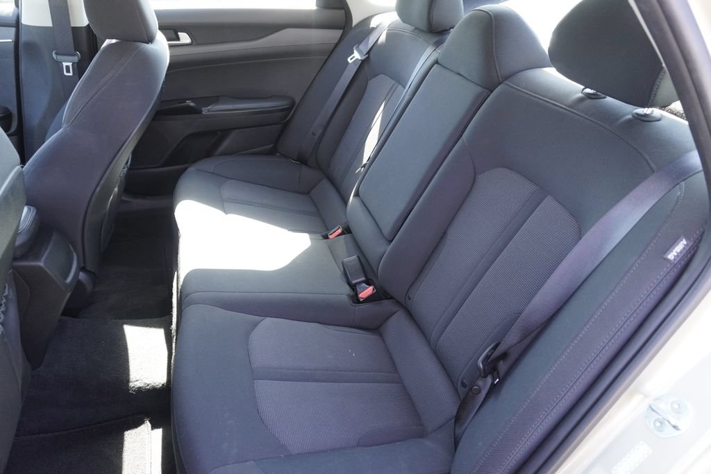 Used 2021 Kia K5 LXS FWD image 30