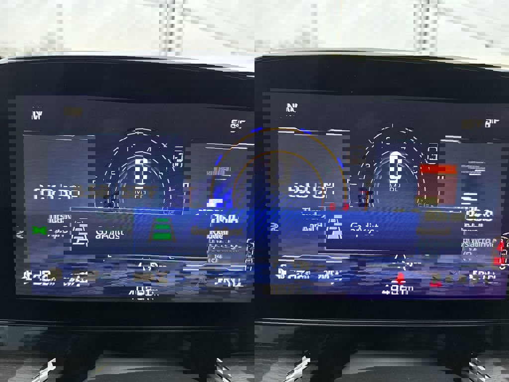 Certified 2025 Chevrolet Suburban Z71 image 33