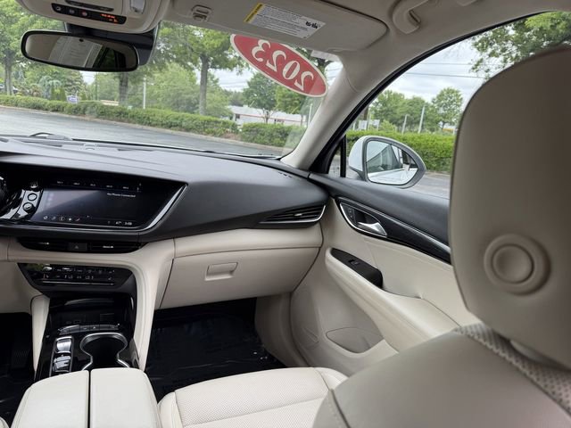 Used 2023 Buick Envision Essence FWD image 40