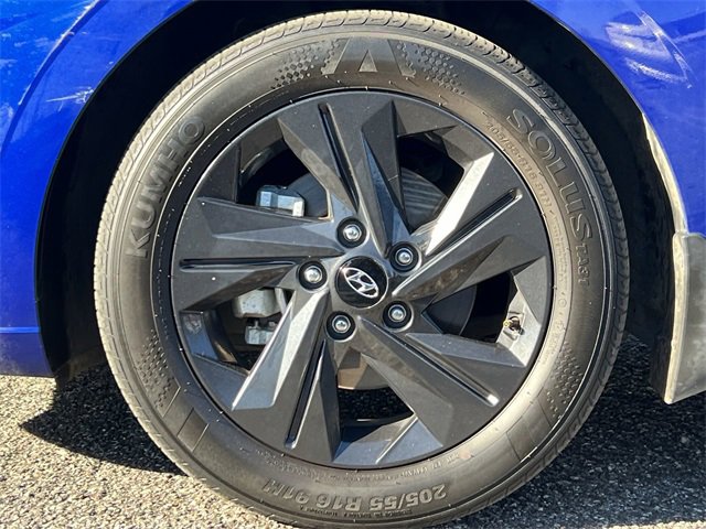 Used 2022 Hyundai Elantra SEL image 10