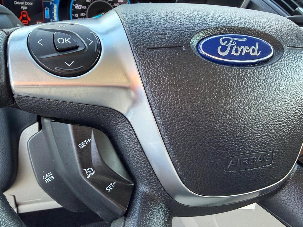 Used 2017 Ford C-MAX SE w/ Interior Protection Package image 28