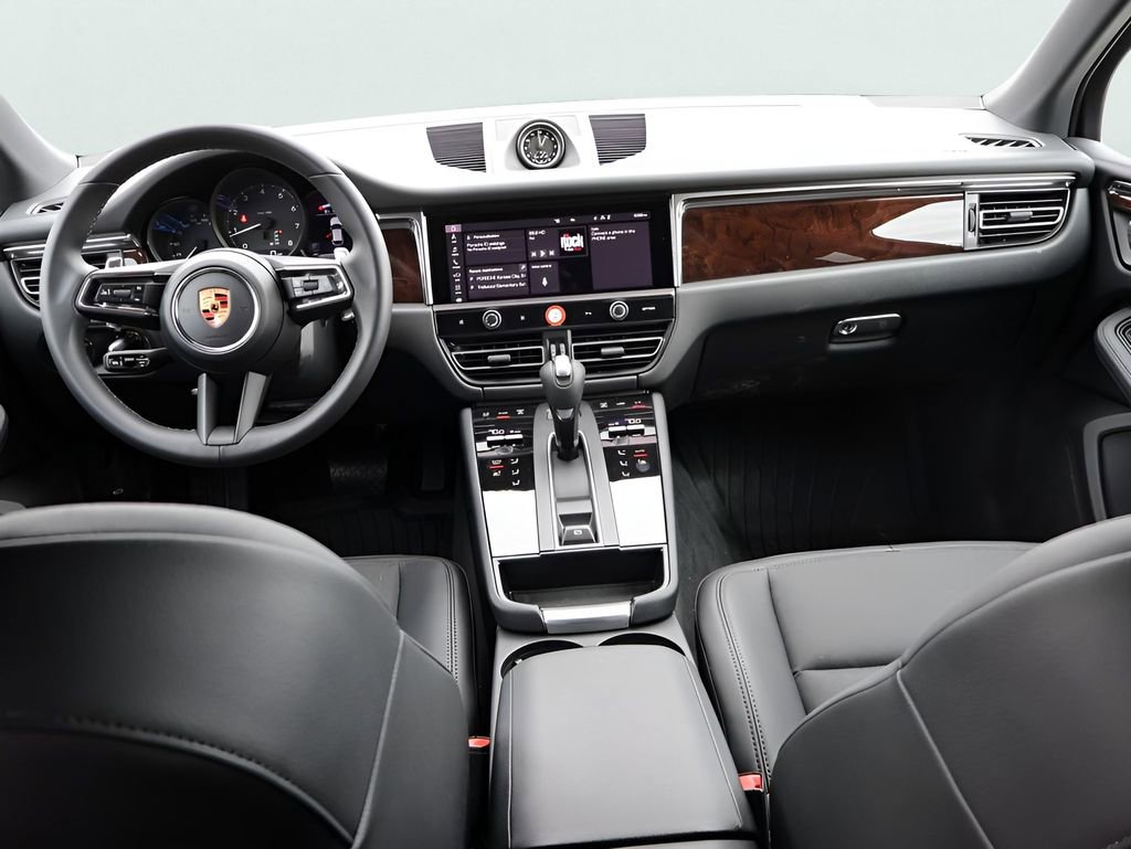 New 2026 Porsche Macan image 19