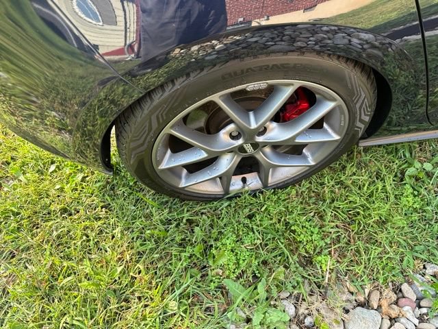 Used 2017 Volkswagen GTI SE FWD image 9