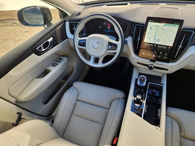 New 2026 Volvo XC60 B5 Ultra w/ Protection Package Premier AWD/4WD image 10