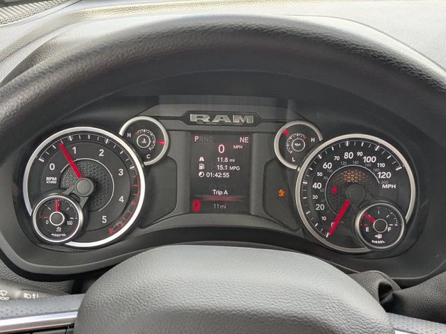 New 2026 RAM 2500 Tradesman w/ Chrome Appearance Group AWD/4WD image 25