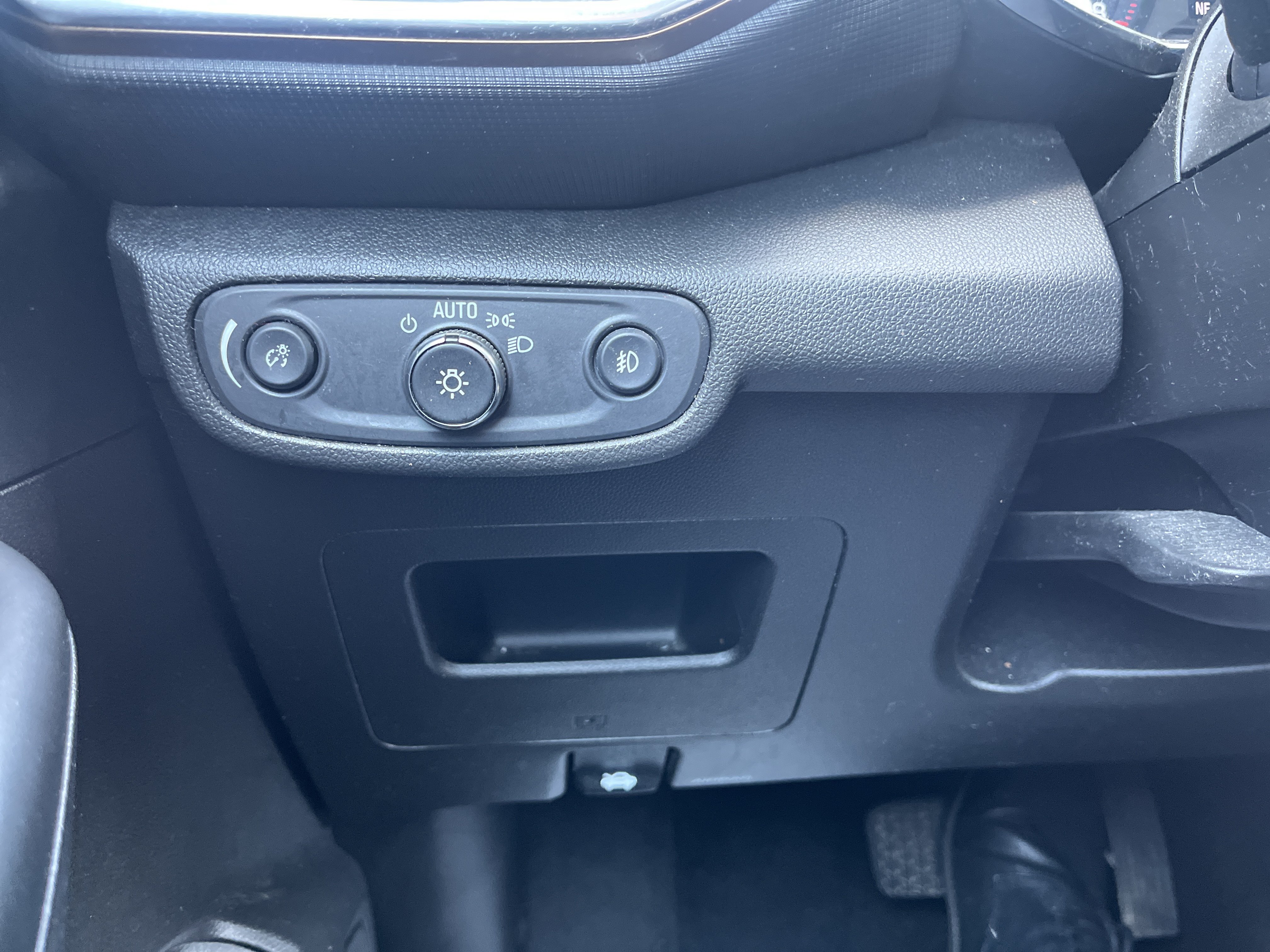 Used 2022 Chevrolet TrailBlazer ACTIV FWD image 19
