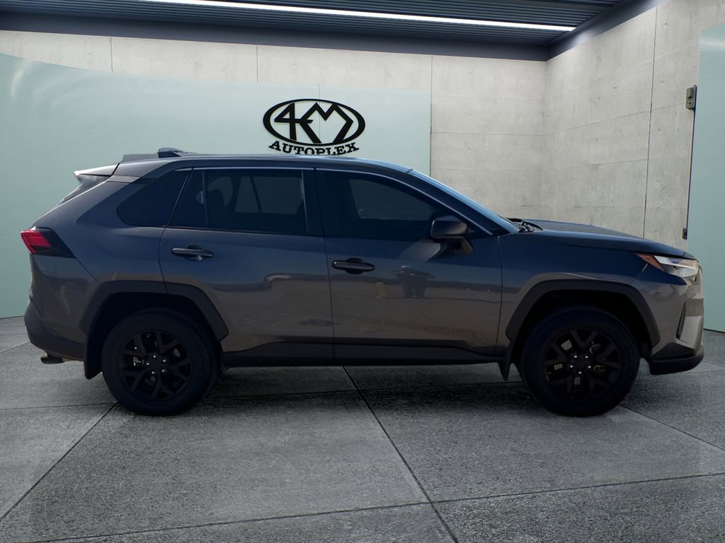 Used 2024 Toyota RAV4 LE image 2