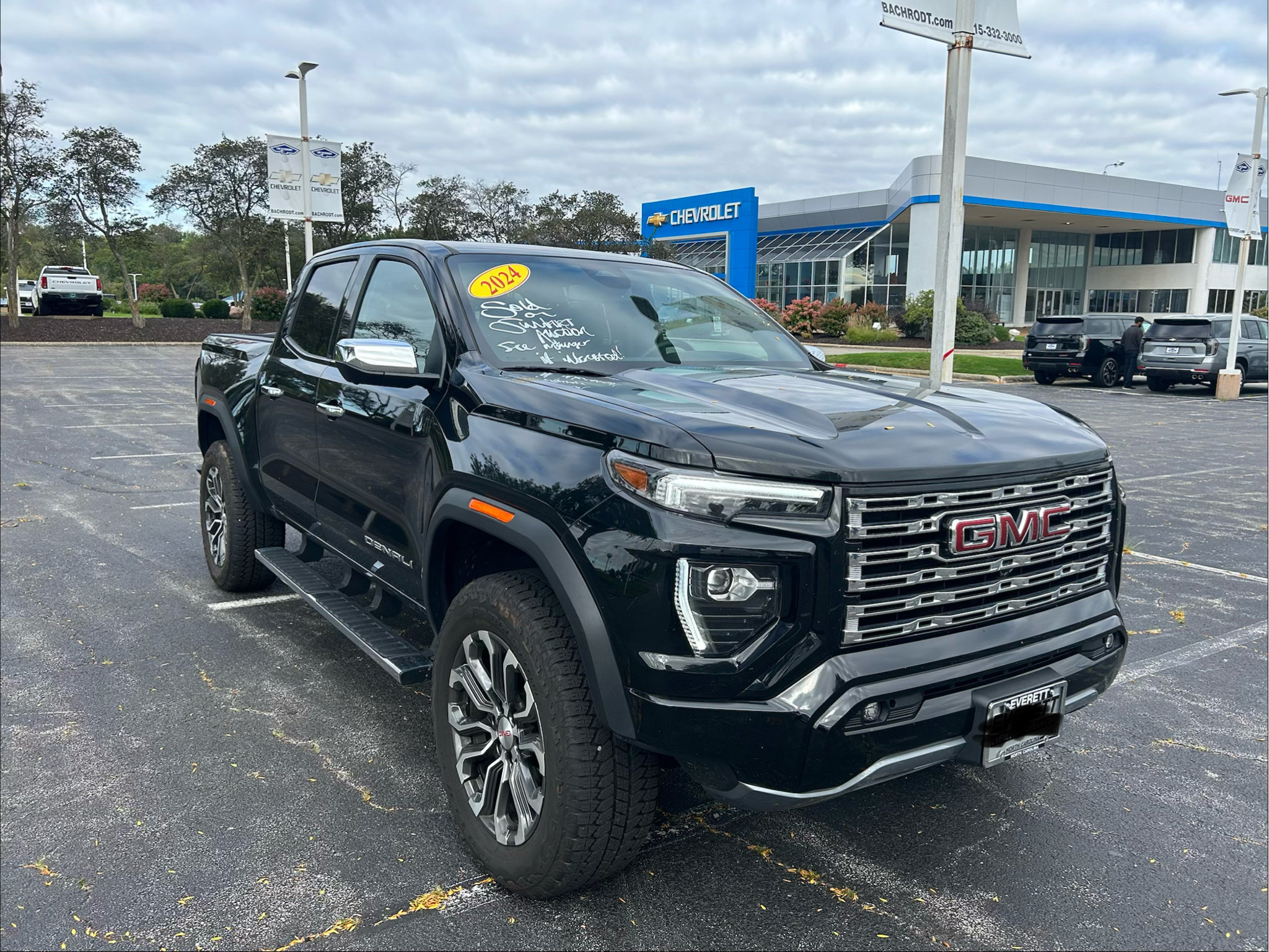 Used 2024 GMC Canyon Denali