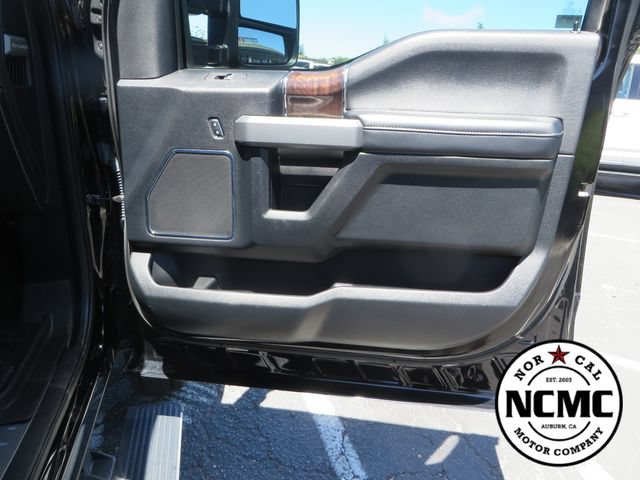 Used 2017 Ford F450 Platinum w/ FX4 Off-Road Package AWD/4WD image 58