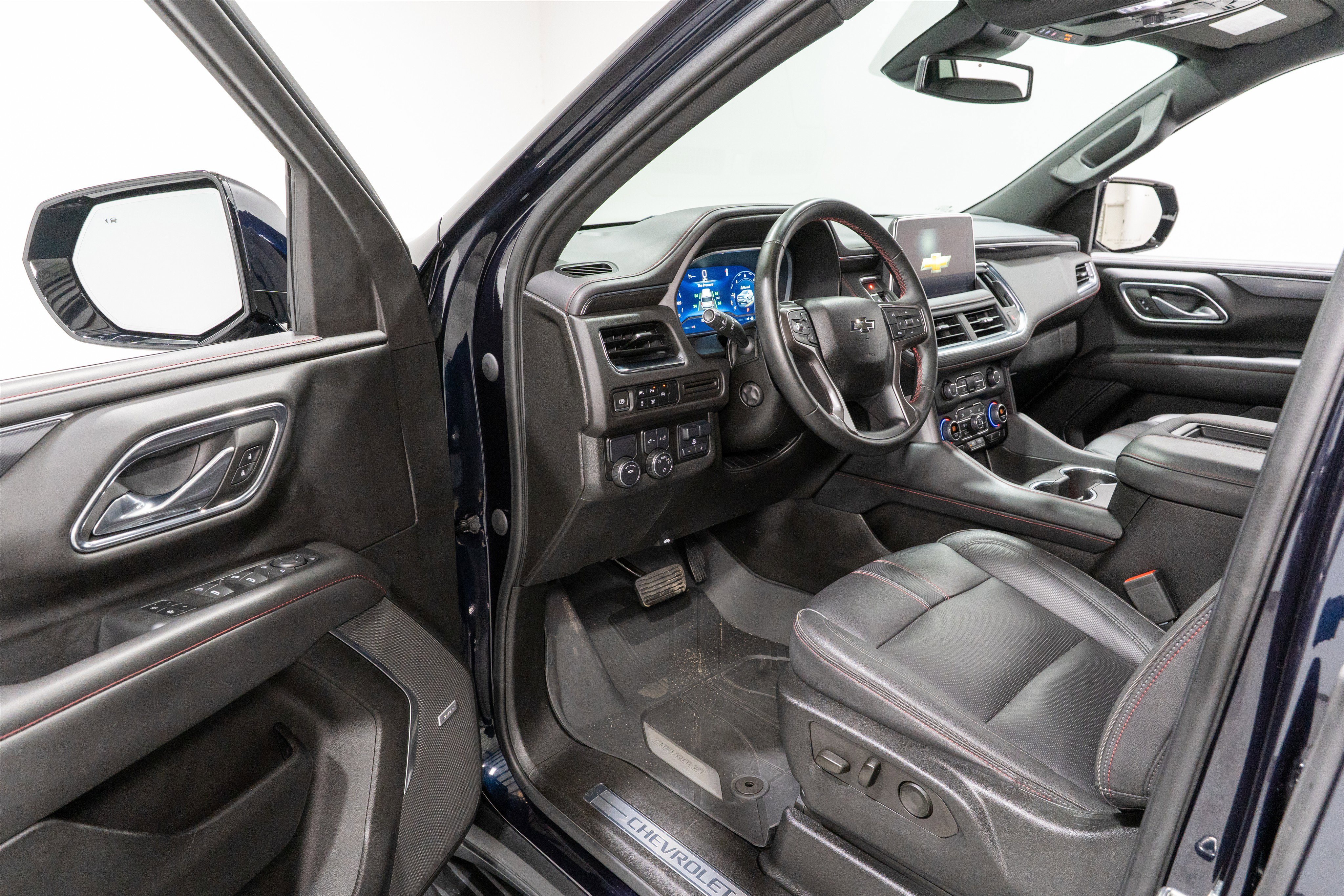 Used 2023 Chevrolet Tahoe RST w/ Luxury Package image 12