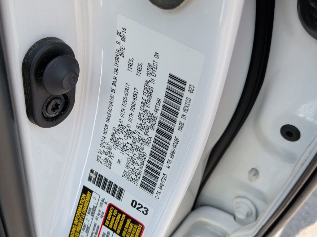 Used 2017 Toyota Tacoma TRD Sport w/ Premium & Technology Package image 45