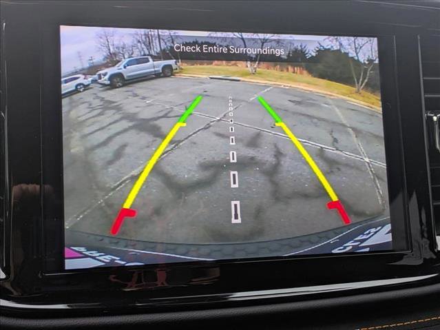 Used 2023 Dodge Durango R/T w/ Hemi Orange Plus Package image 14