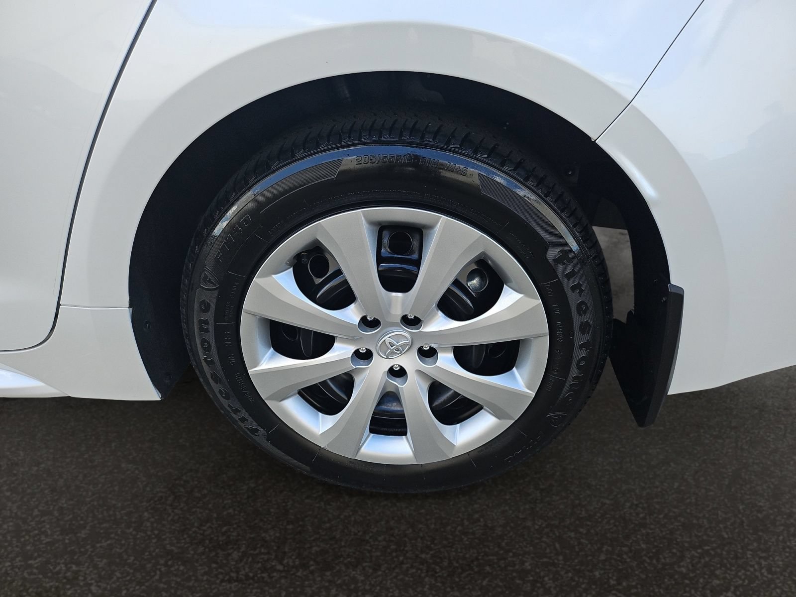 Used 2026 Toyota Corolla LE FWD image 45