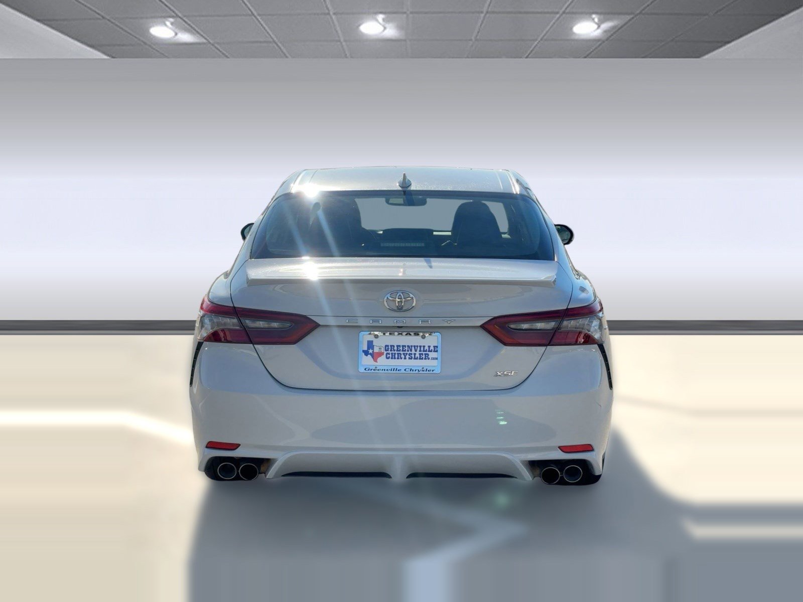 Used 2024 Toyota Camry XSE image 10