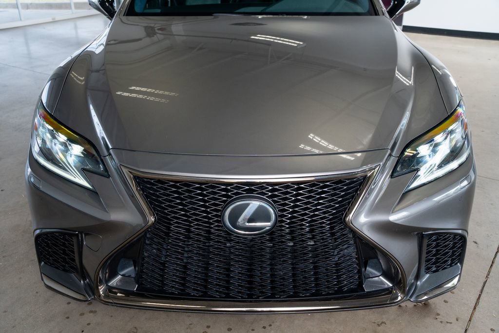 Used 2018 Lexus LS 500 F Sport w/ Accessory Package (Z2) image 15