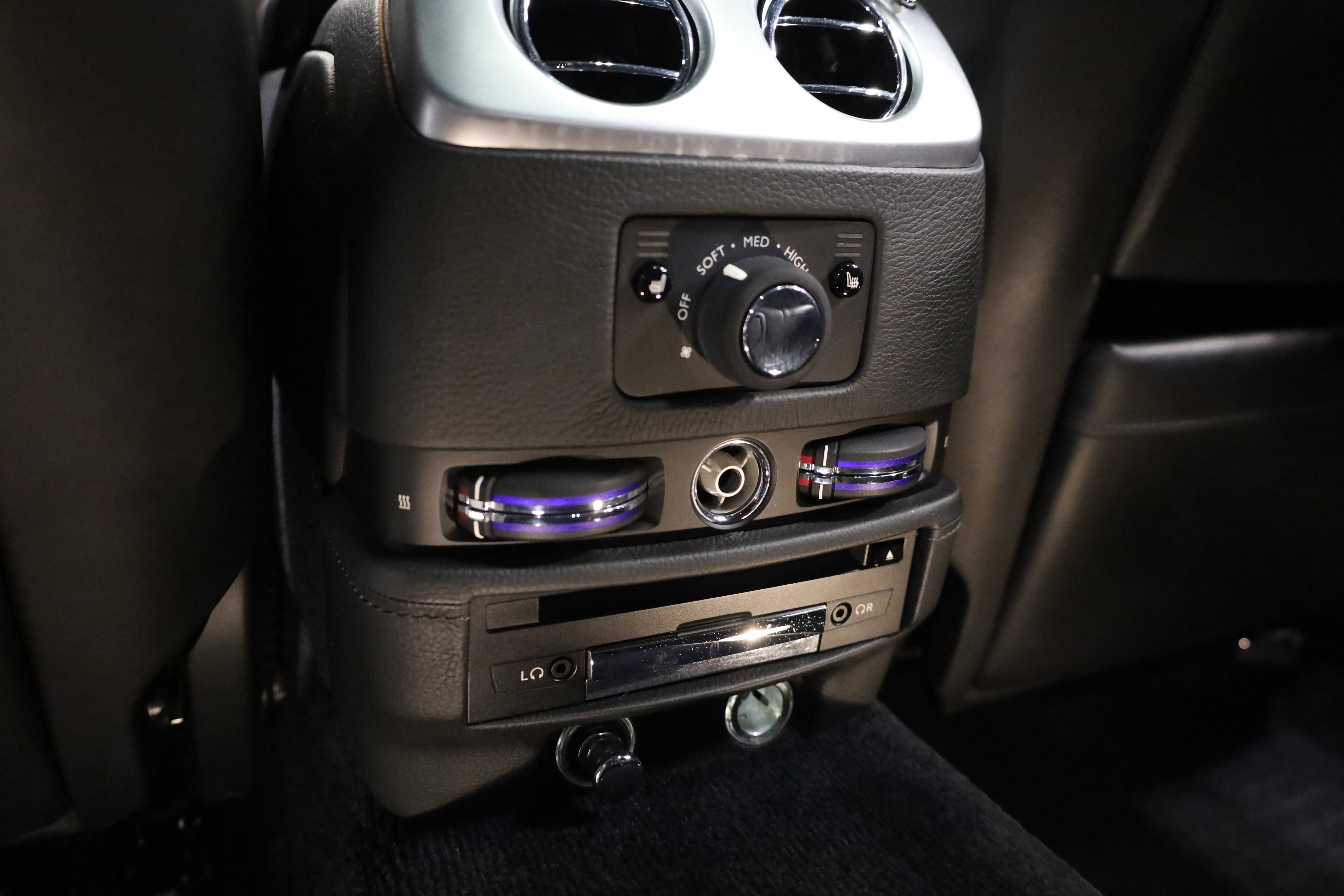 Used 2015 Rolls-Royce Ghost Base image 42