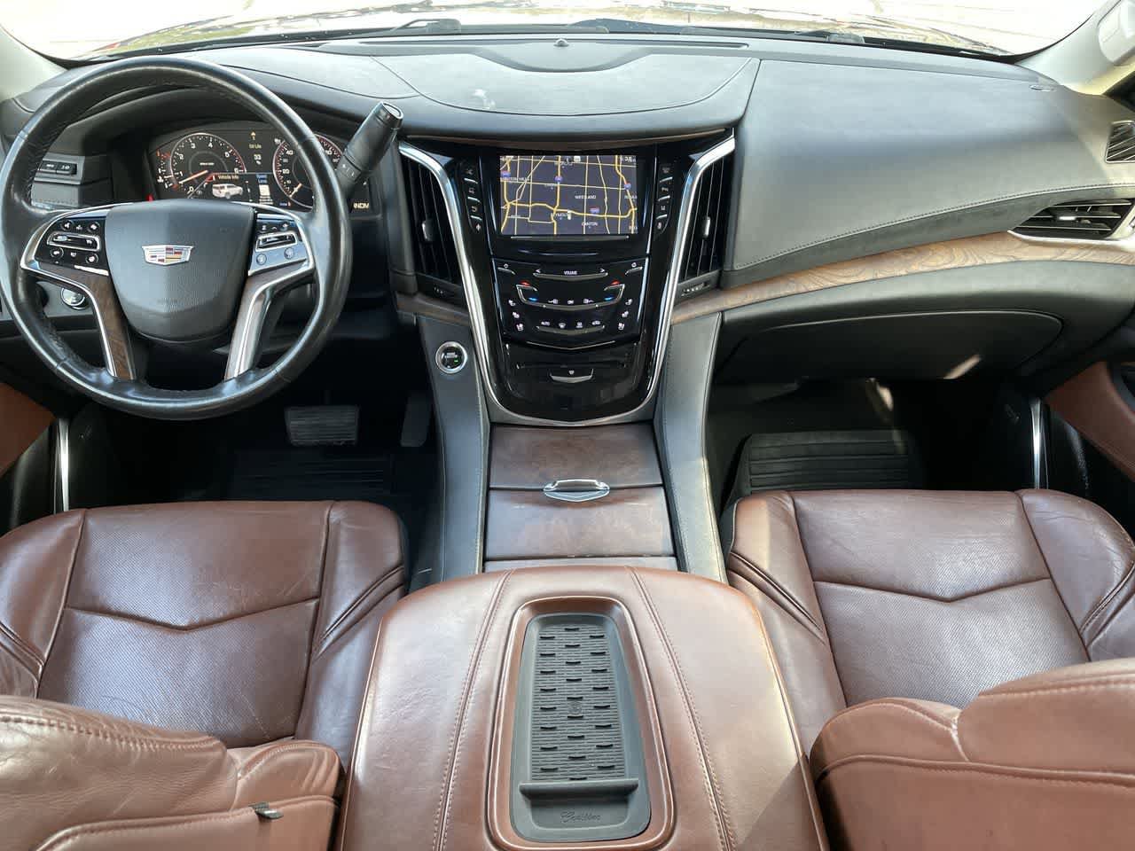 Used 2015 Cadillac Escalade Premium AWD/4WD image 28