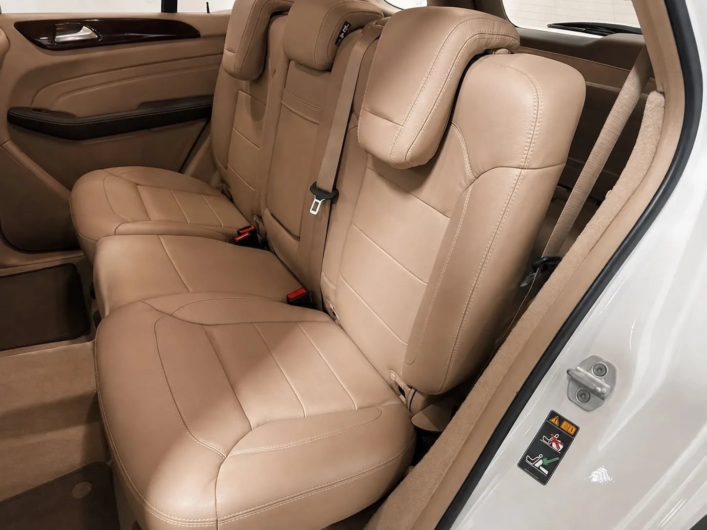 Used 2015 Mercedes-Benz ML 250 BlueTEC 4MATIC image 14