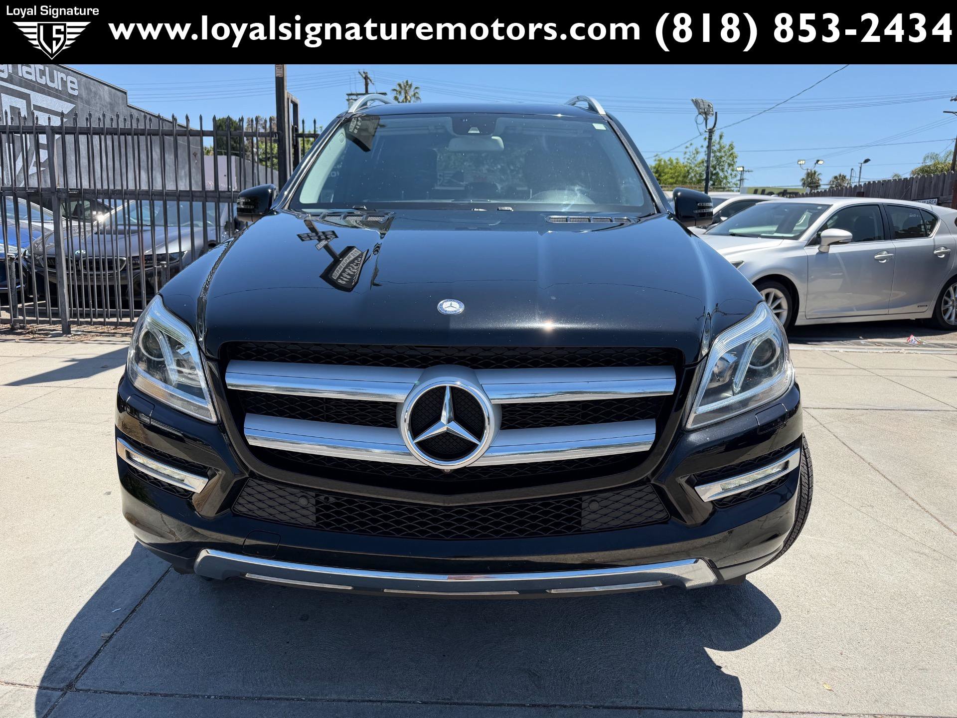 Used 2015 Mercedes-Benz GL 450 4MATIC image 2
