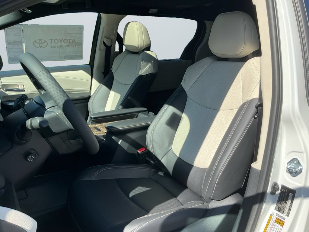 New 2026 Toyota Sienna Limited AWD/4WD image 10