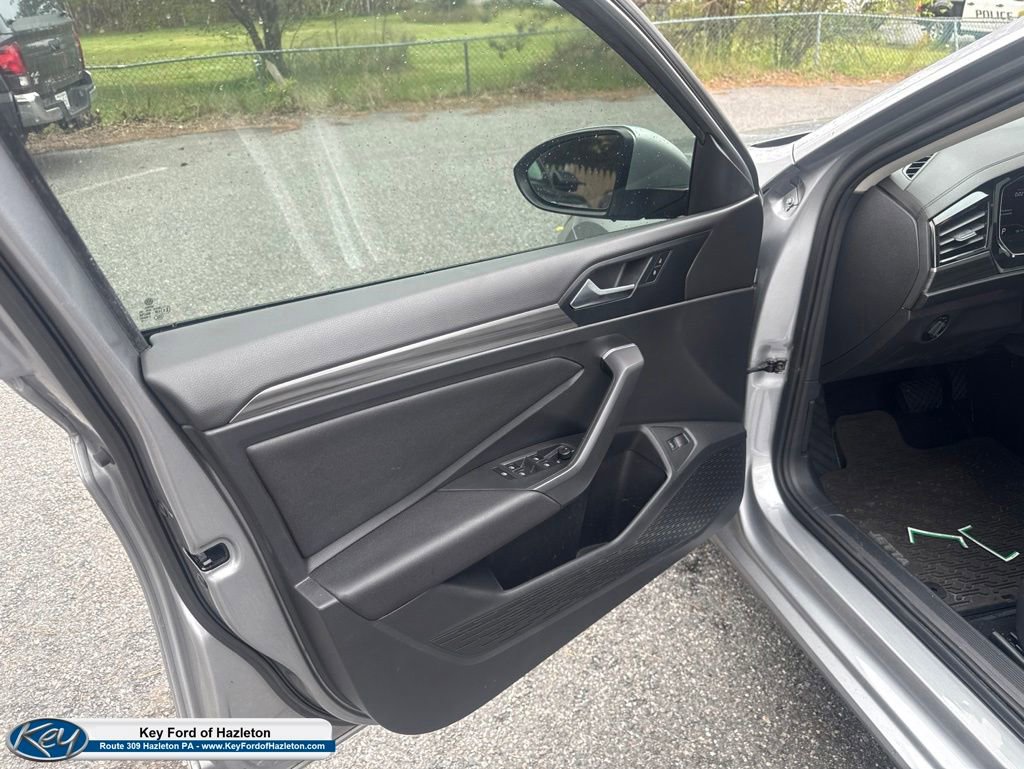 Used 2020 Volkswagen Jetta SEL FWD image 15