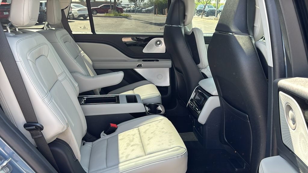 New 2026 Lincoln Aviator Reserve AWD/4WD image 26