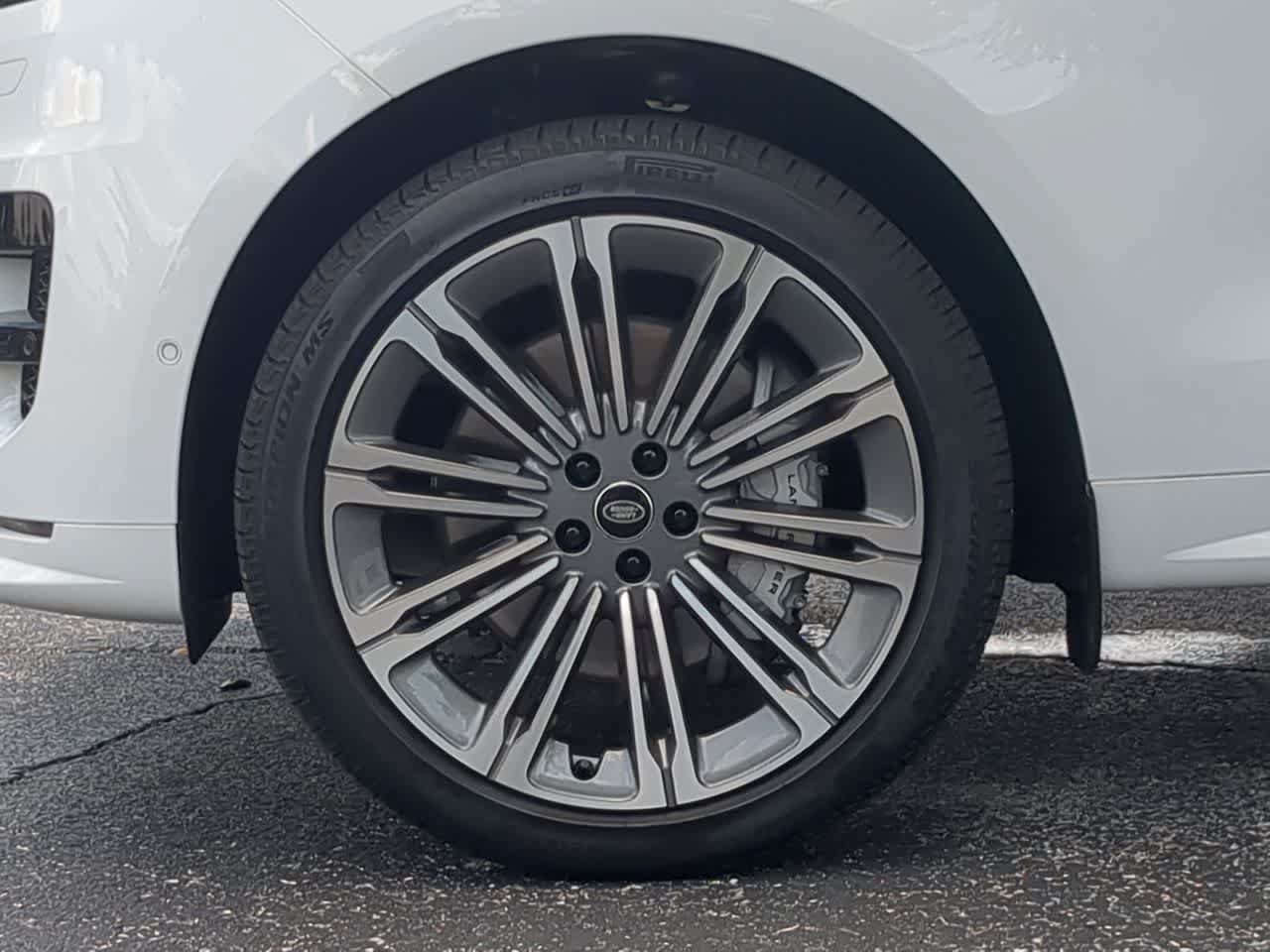 Certified 2025 Land Rover Range Rover Sport Dynamic SE AWD/4WD image 14