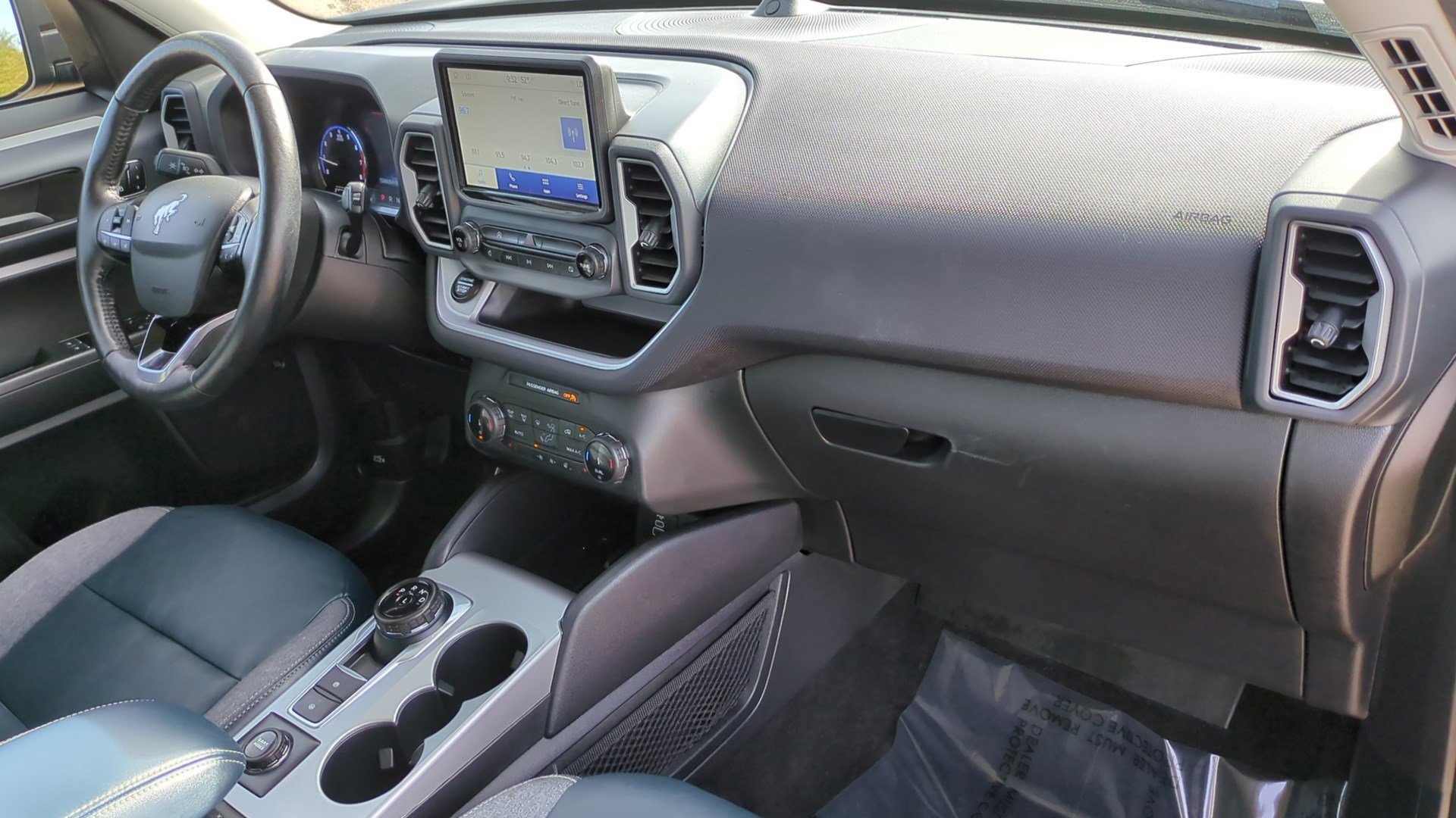 Used 2023 Ford Bronco Sport Outer Banks w/ Tech Package image 32