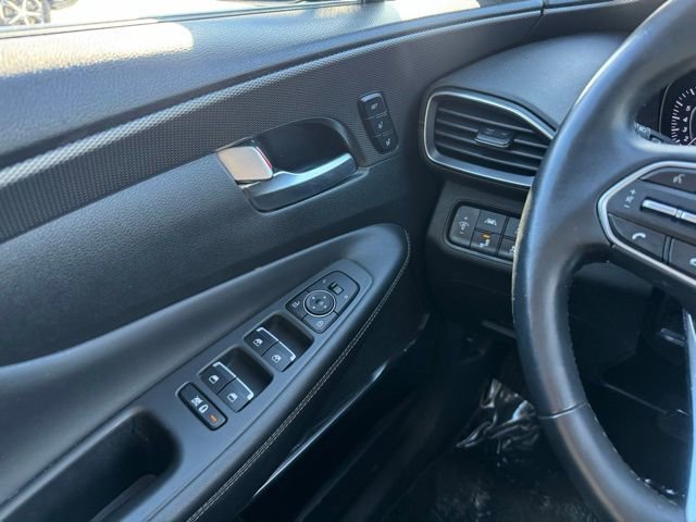 Used 2020 Hyundai Santa Fe Limited image 32