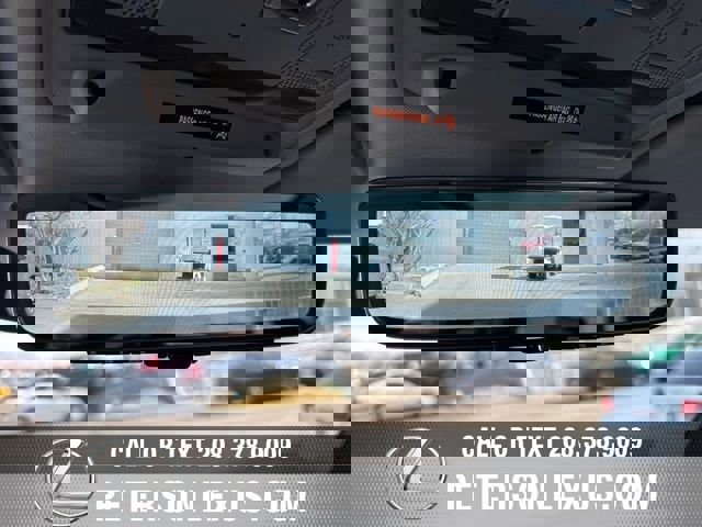 Used 2020 Land Rover Defender 110 SE image 14