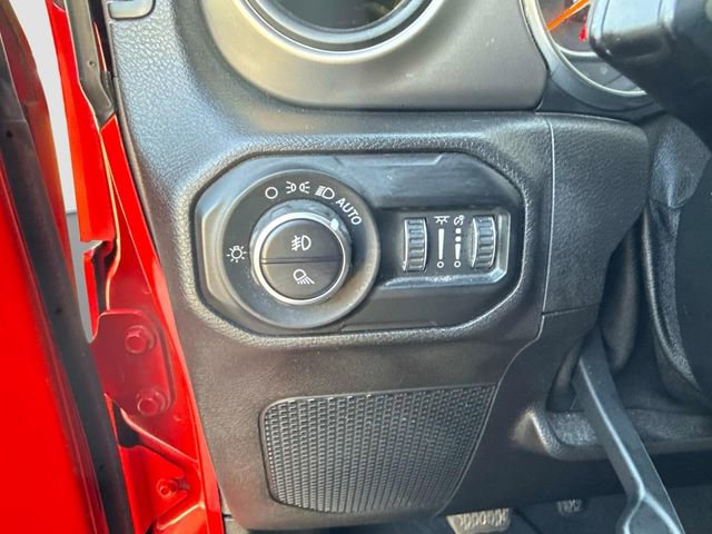 Used 2020 Jeep Gladiator Sport w/ Quick Order Package 24S image 26