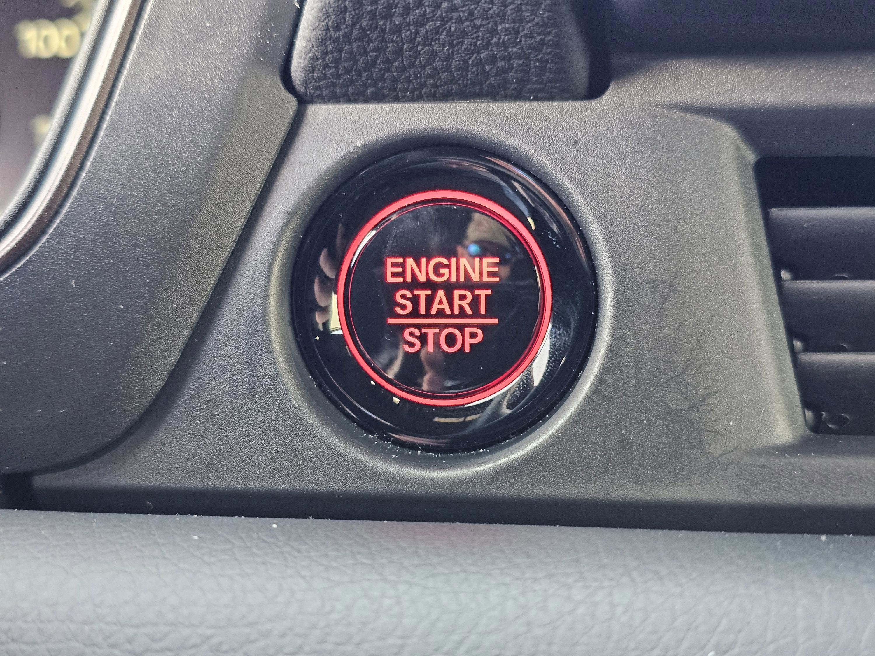 Used 2025 Honda Pilot TrailSport image 24