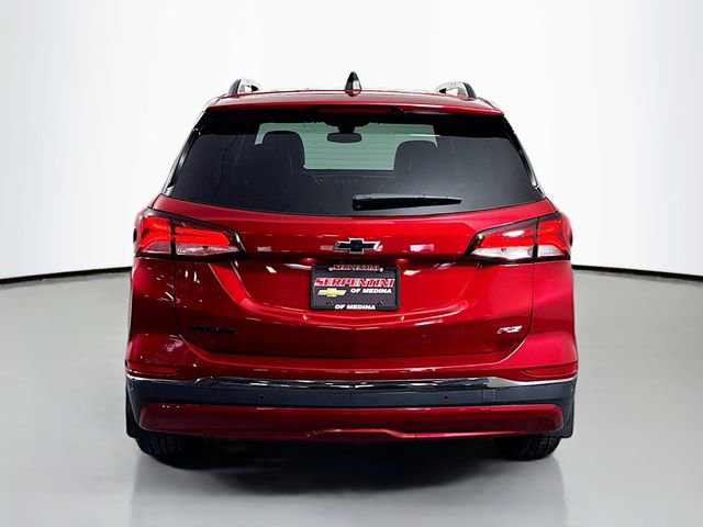Used 2023 Chevrolet Equinox RS w/ RS Leather Package FWD image 7