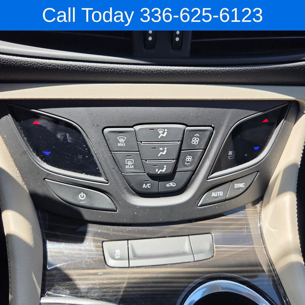 Used 2019 Buick Envision Premium w/ Driver Confidence Package AWD/4WD image 19