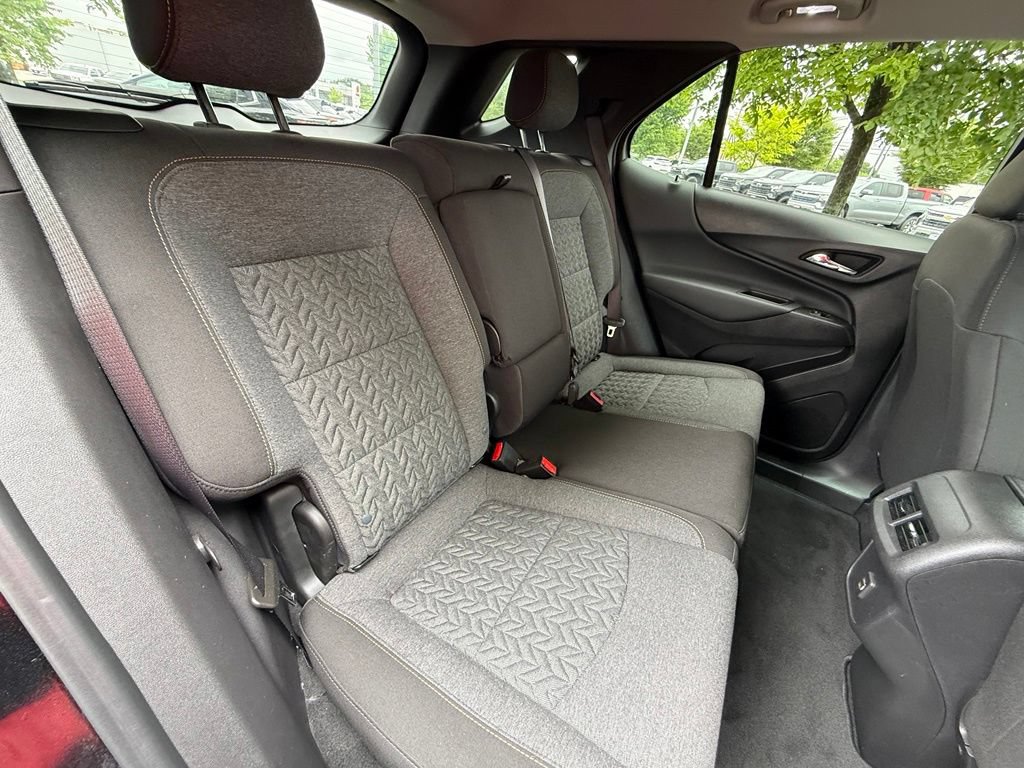 Used 2023 Chevrolet Equinox LT AWD/4WD image 24
